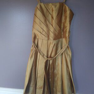 Party dress, Color: yellow gold Size: M  (For Young Women)